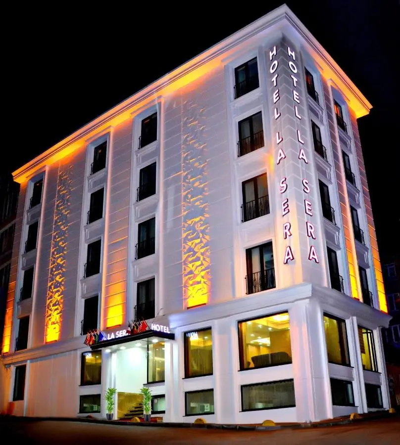 Hotel La SERA