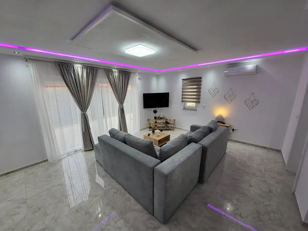 Villa Asja