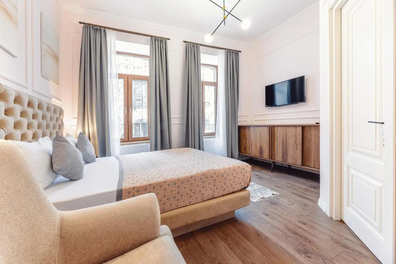 Hotel Manufacturer In Old Tbilisi