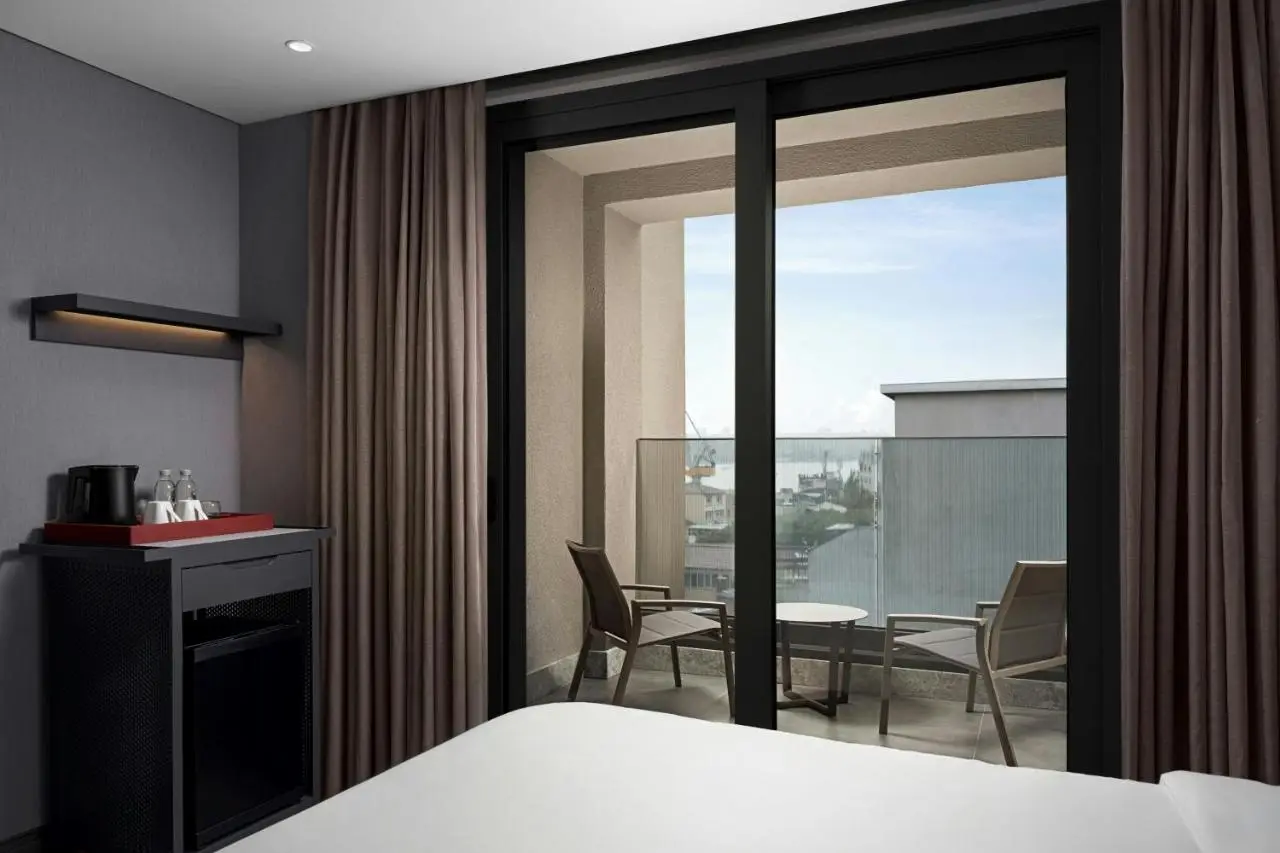 Aloft by Marriott Istanbul Karakoy