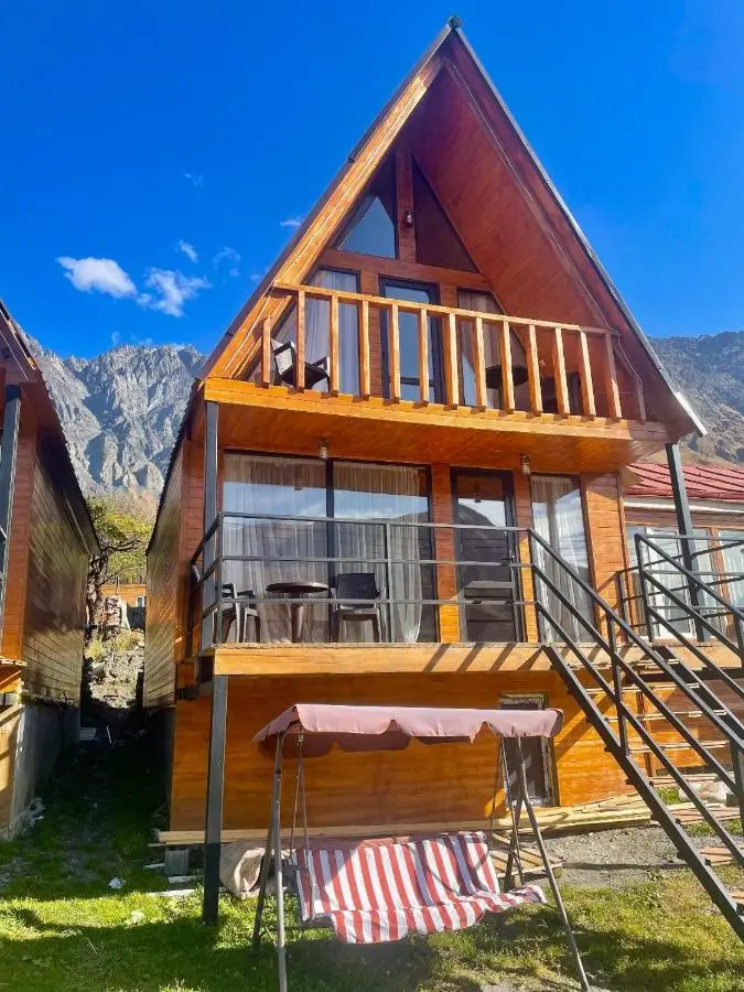 Twin cottages kazbegi 2