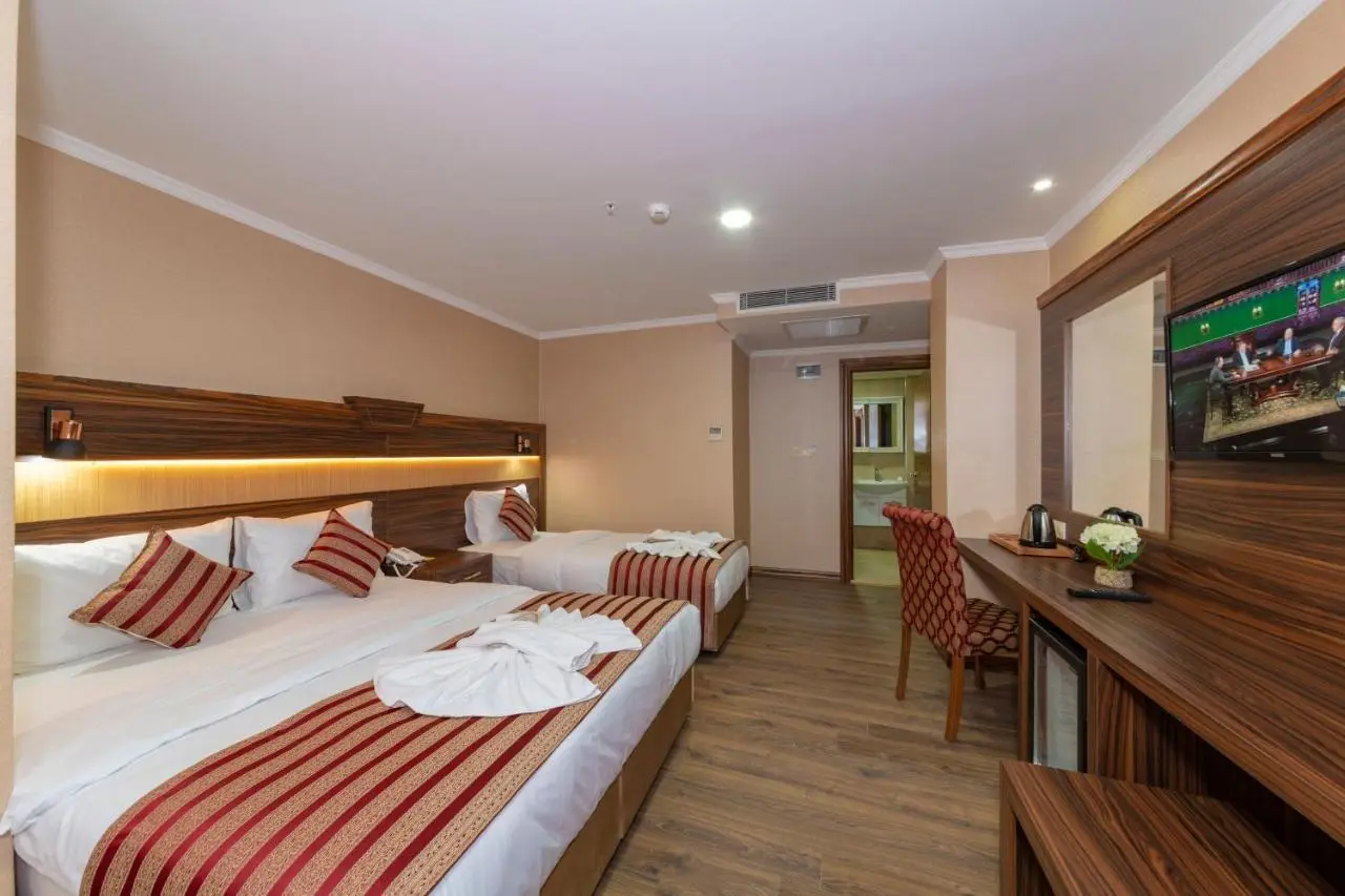 Vision Deluxe Hotel