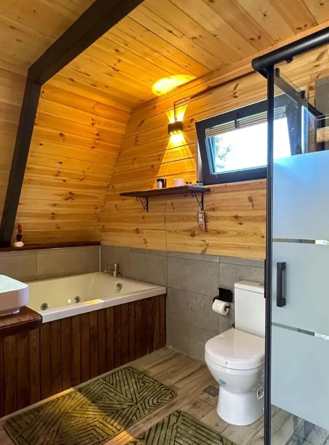 Teona Kartepe Bungalov