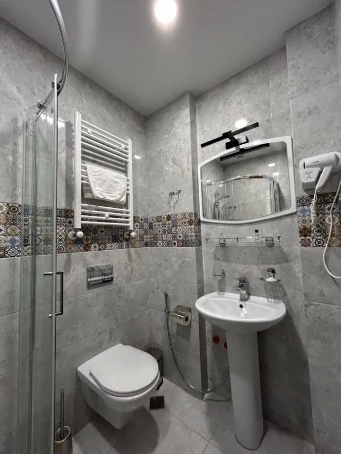 10 KEYS Boutique Hotel