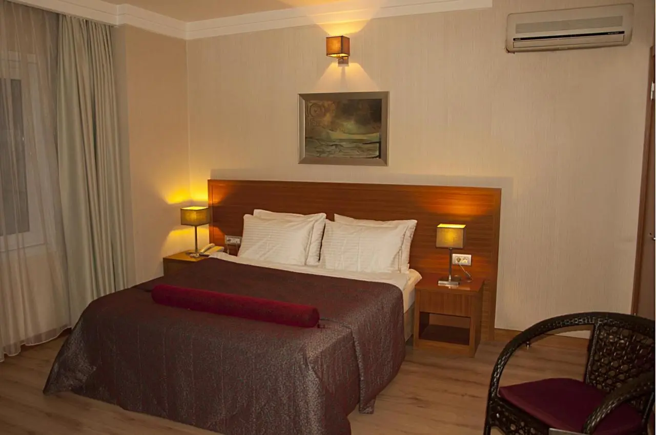 dragos island hotel