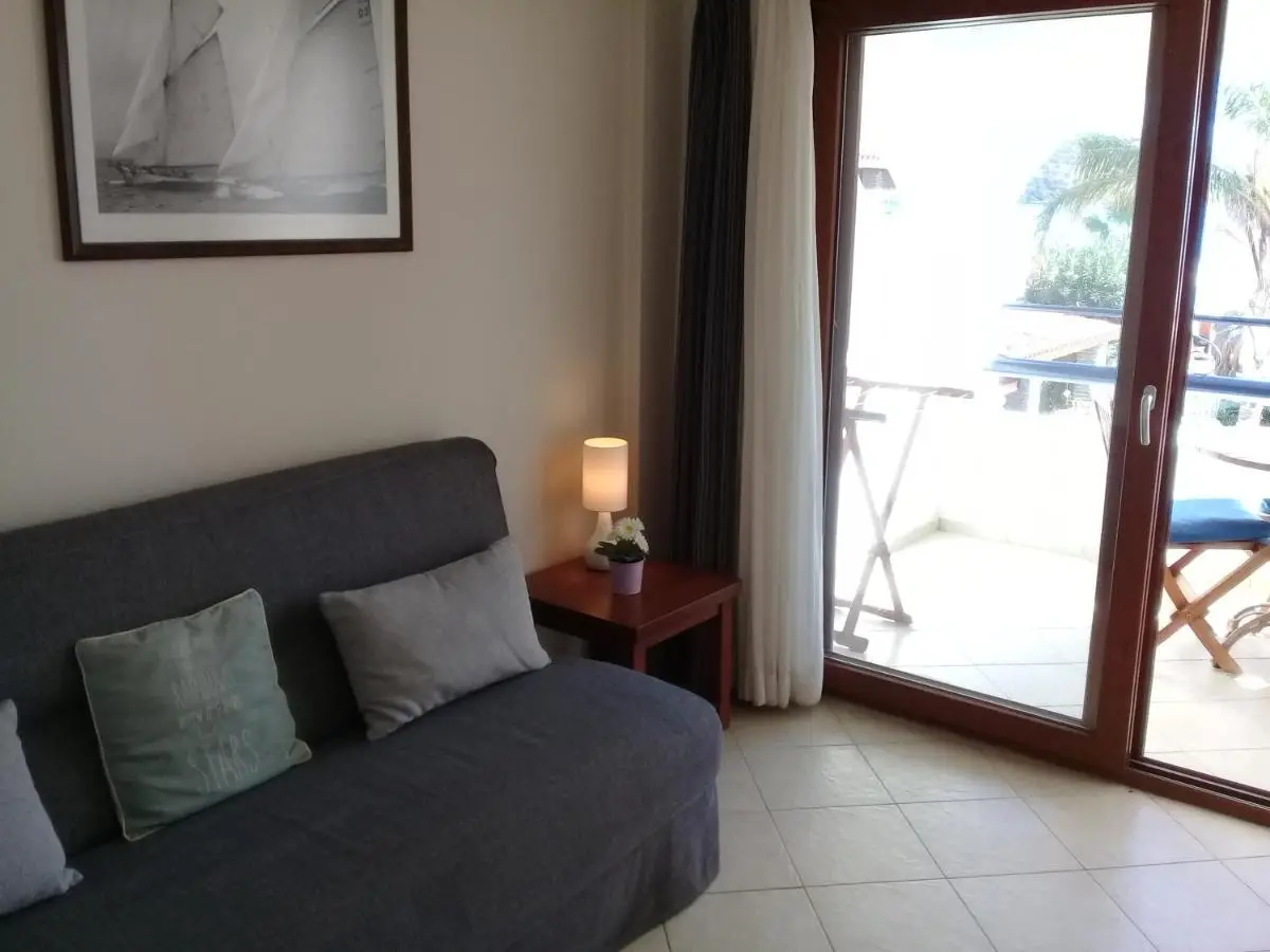 UzHan Beach Hotel