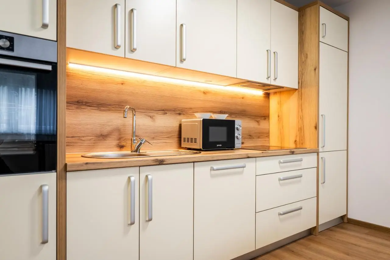 Lelas Apartments - free parking