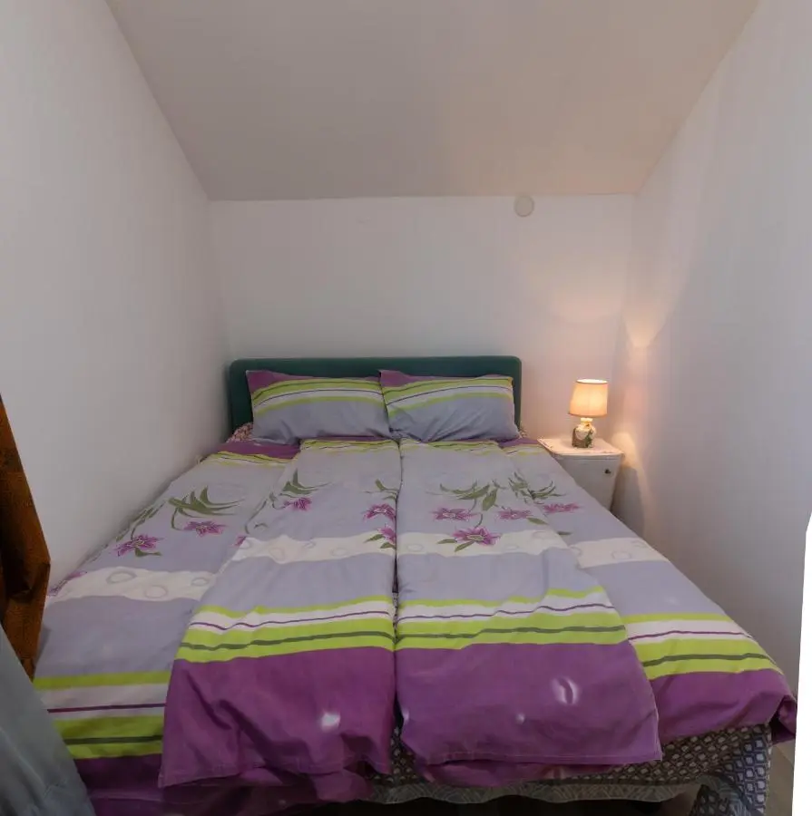 Guest House Fena