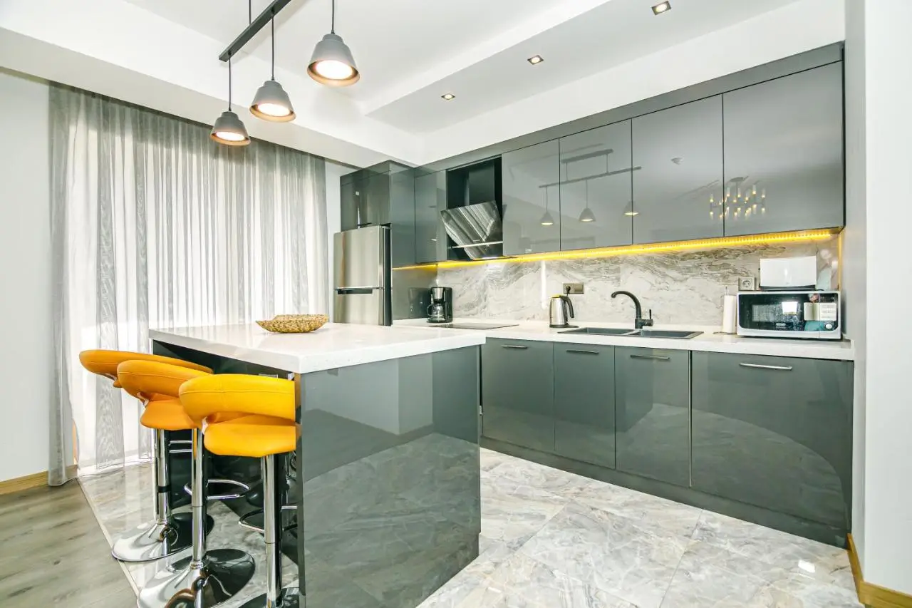 KING Luxury Apartment in Baku