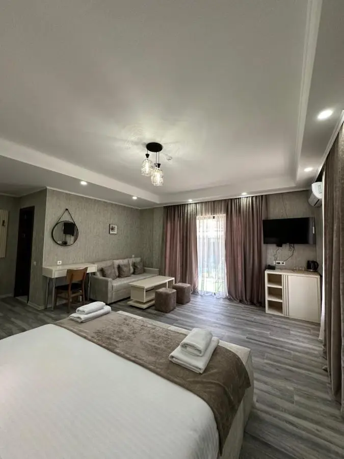 Luxmani Hotel & Spa