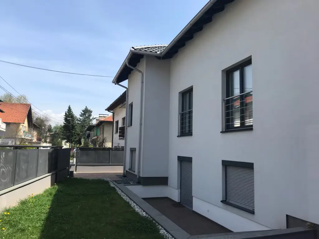 Premium apartment in new villa