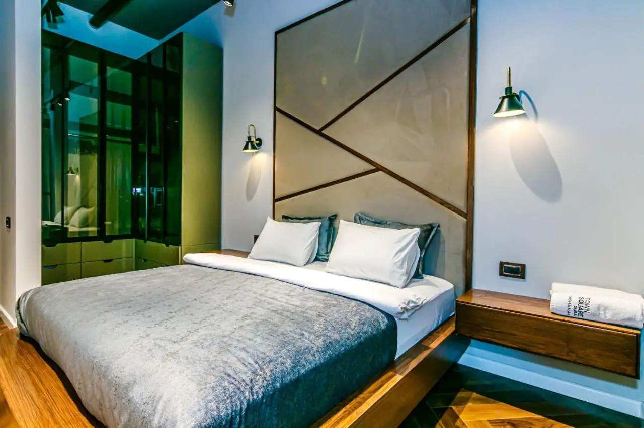 LUXURY K NightsBridge Residance White City