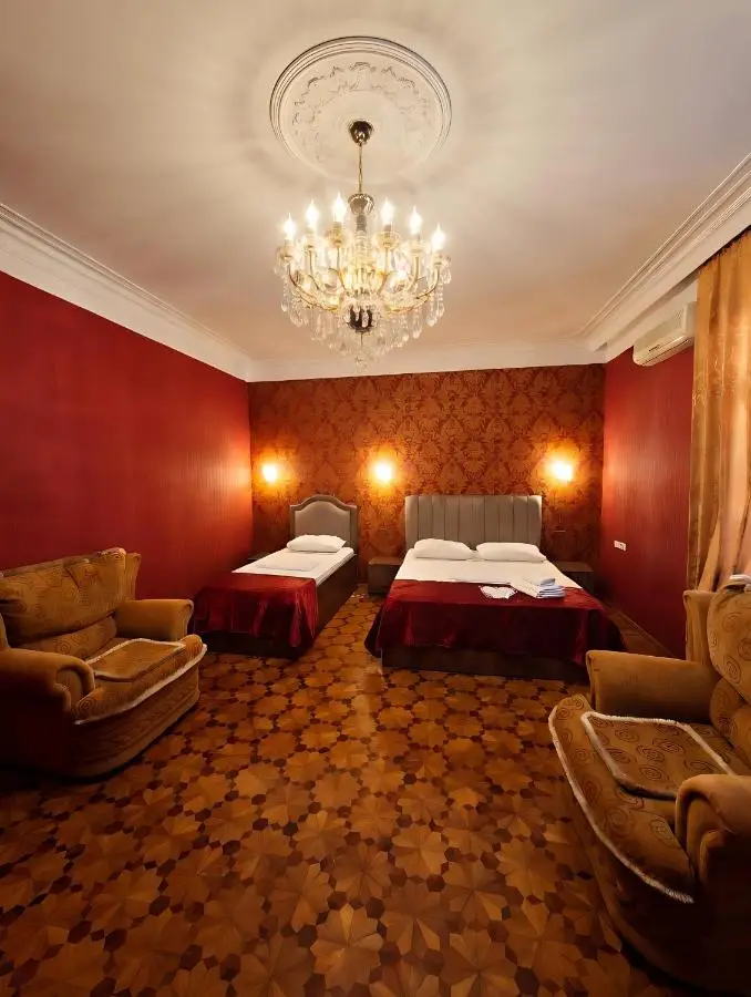 Versailles Boutigue Hotel - Baku, Nizami Street