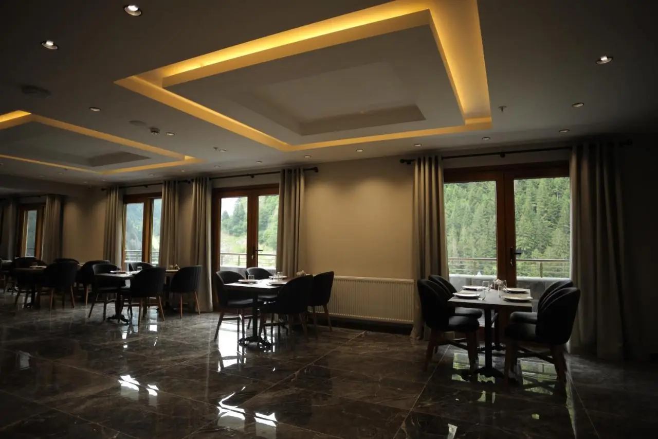 PAZARCIK MOUNTAIN HOTEL