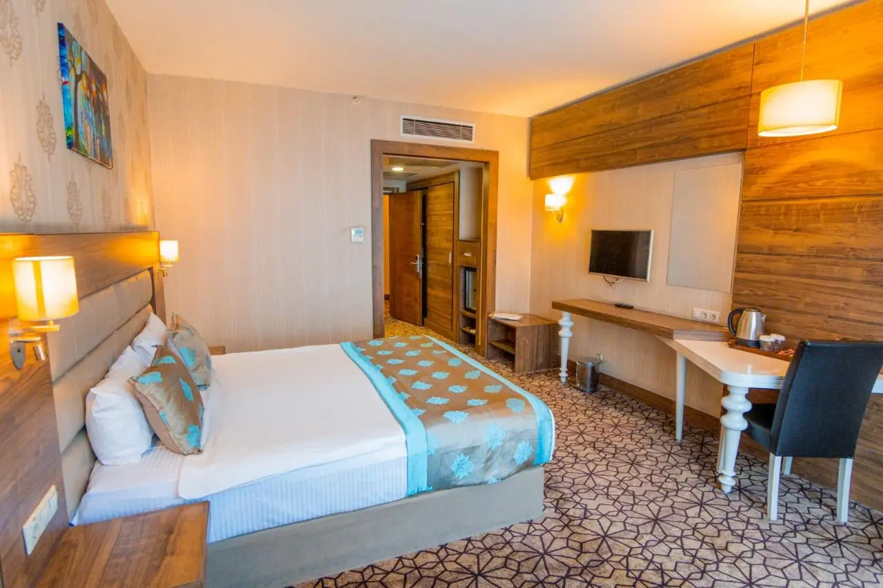Royal Hotel Inegol