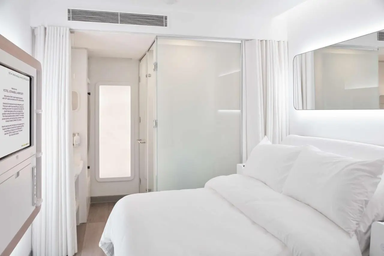 YOTELAIR Istanbul Airport, Duty free - International Transit area