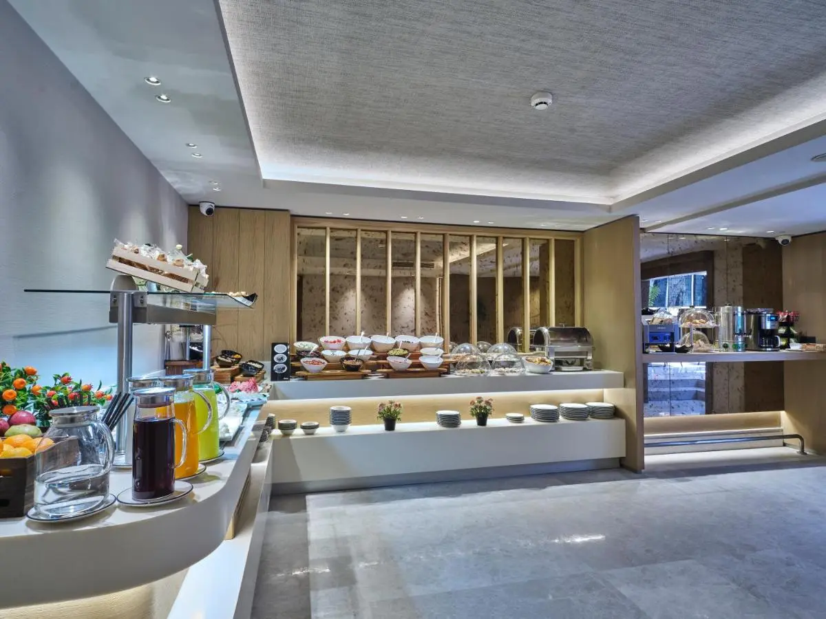 Four-G Hotel Premium
