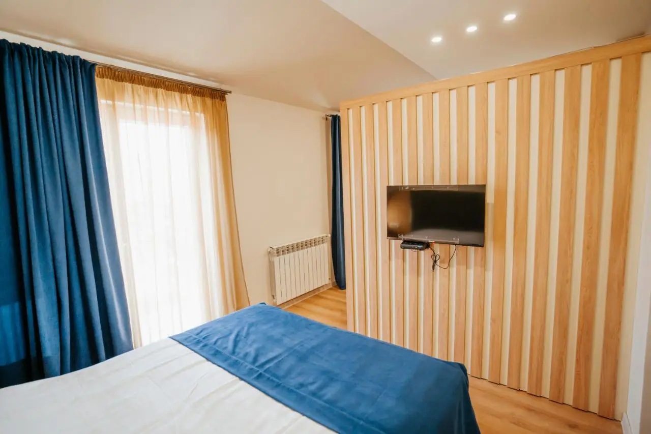 West Apart Hotel