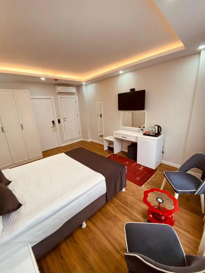 Hodegon Suite Hotel