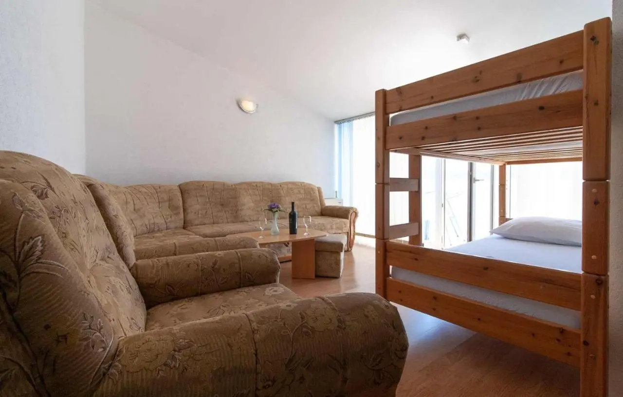 Villa Raguž sa Privatnom plažom i Garažom