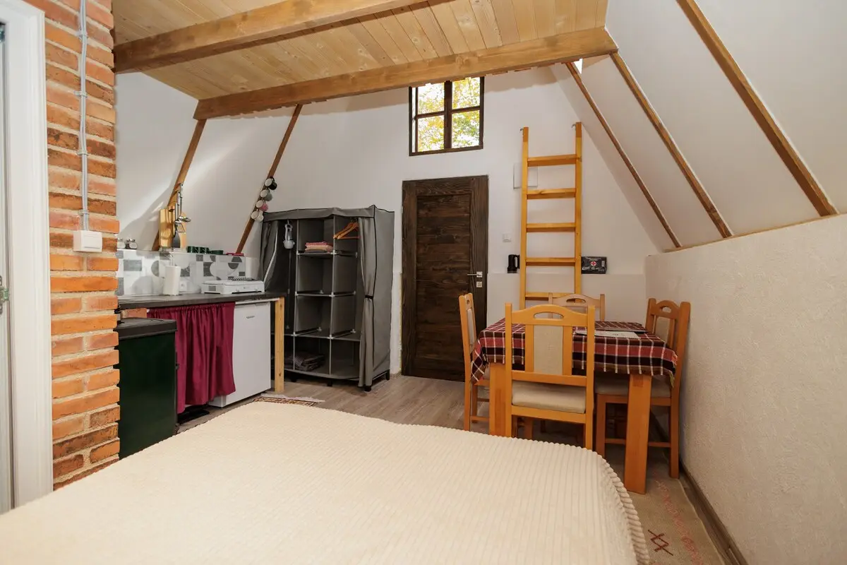 Rika Cottage | Solar A-Frame by Una National Park