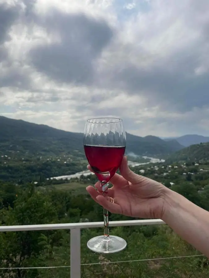 4 seasons. 4 სეზონი Glamping Georgia Racha