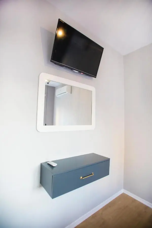 Blloku 4BR Duplex w BBQ Terrace - Central Tirana