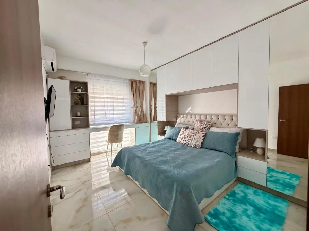 Sole Saranda Terraces Apt
