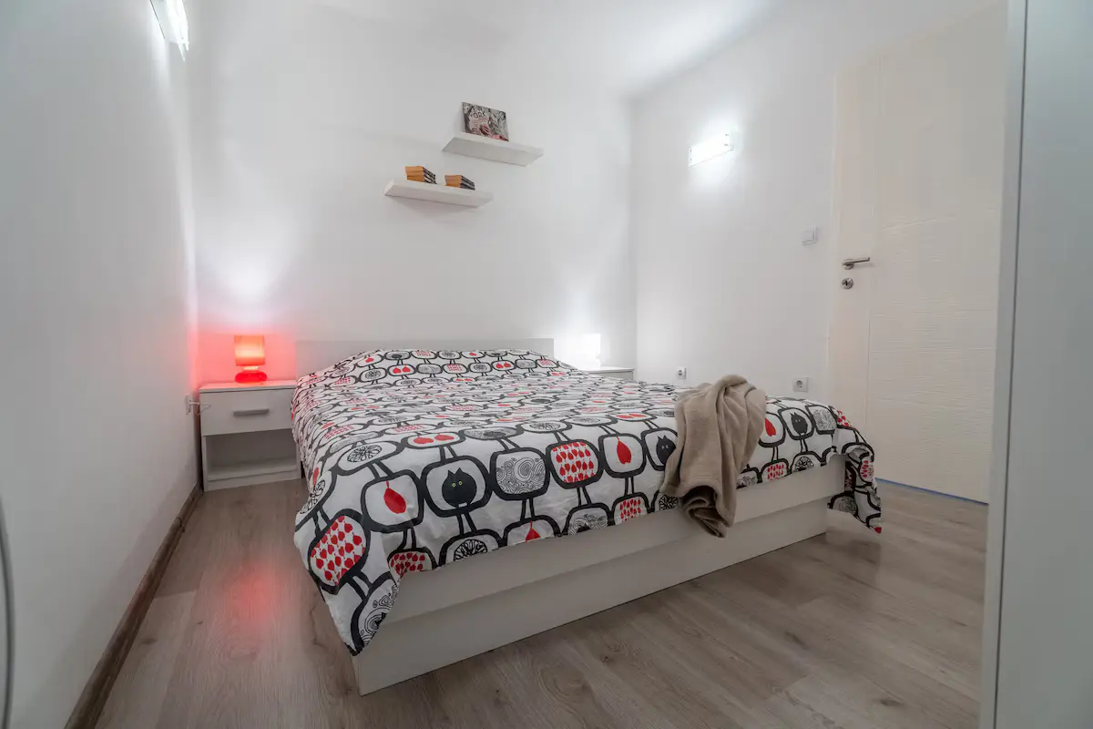 Elegant Sanctuary Near Bascarsija + Private Garage