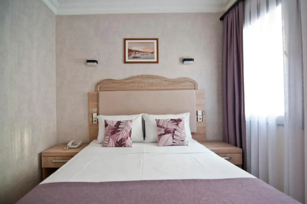 Artefes Hotel Old City& Spa