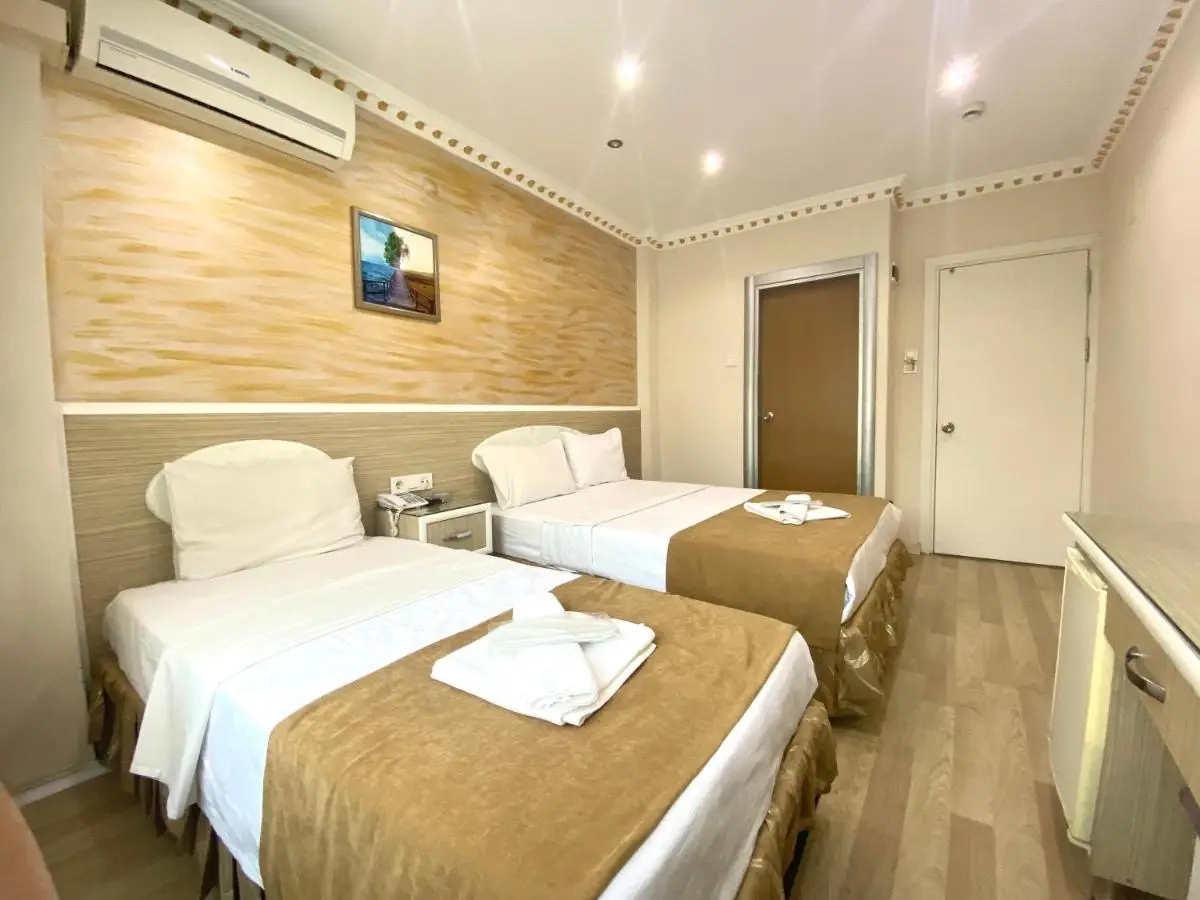 Grand Oral Hotel