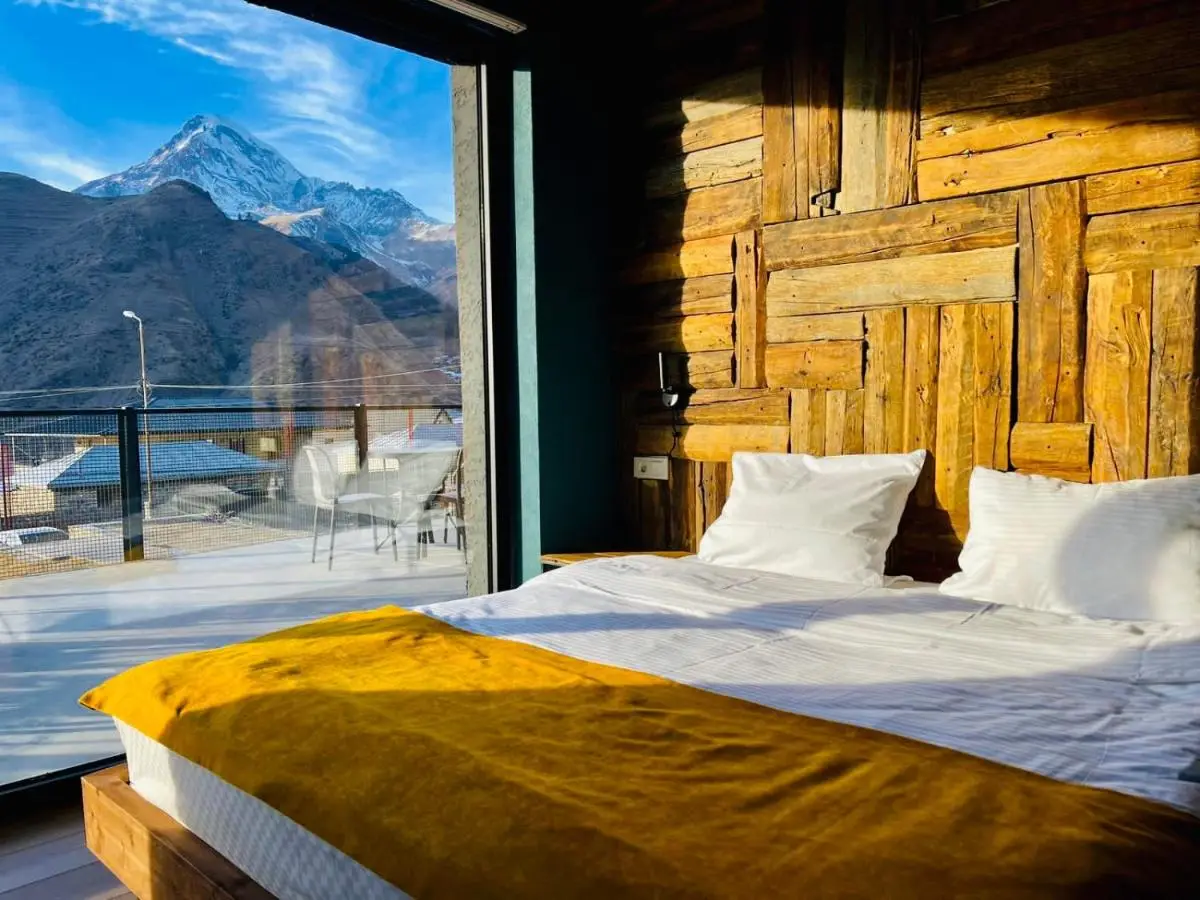 Hotel Misty Mountain