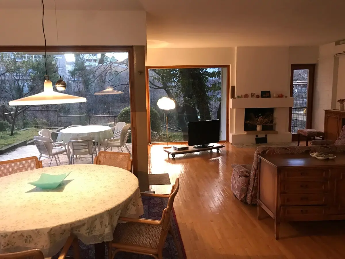 Vila Glass House