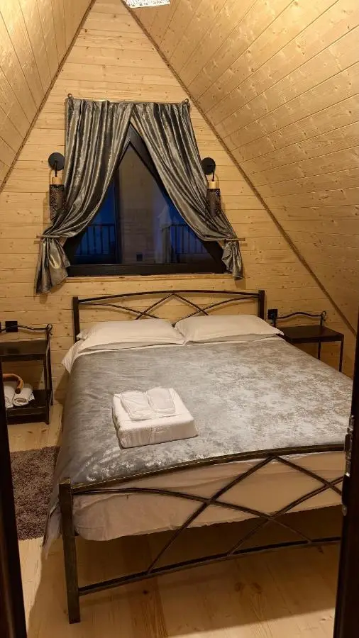 Golden Star Cottage