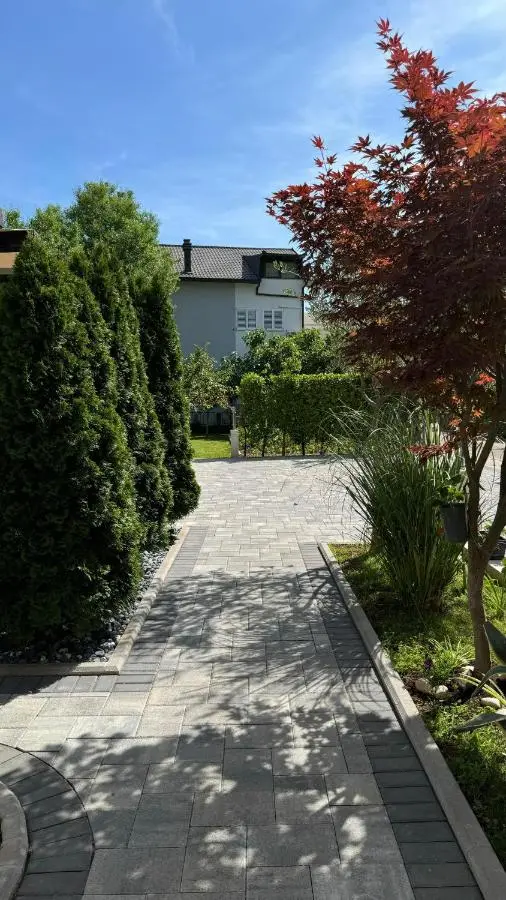 Guest House NO 13