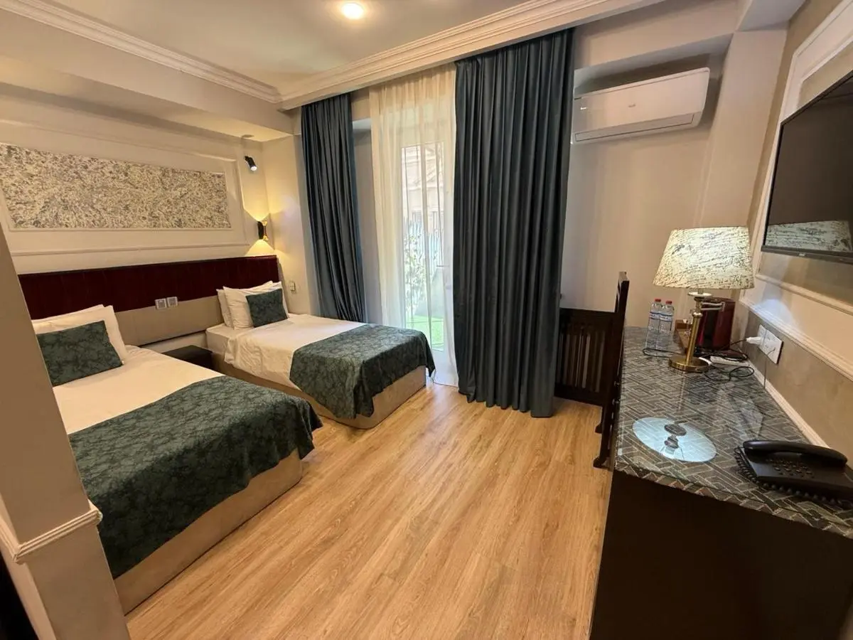 Hazz Central Hotel