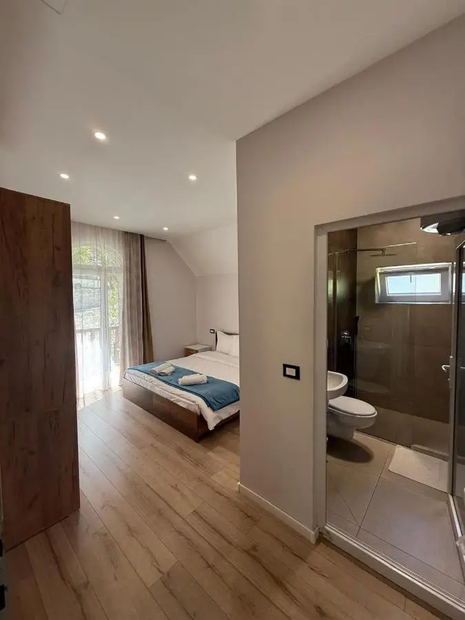 Stonehouse villa