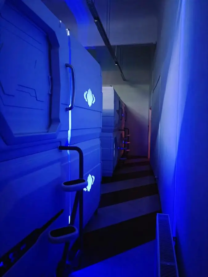 Capsule Hotel Happy lounge