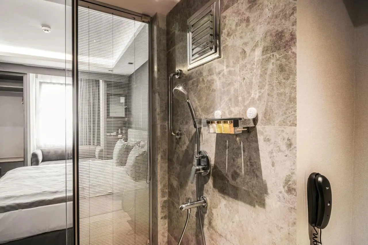 AHC Grand Bazaar Hotel