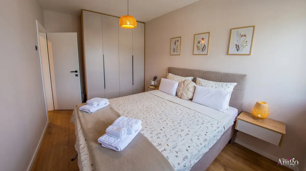 Olive Apartment