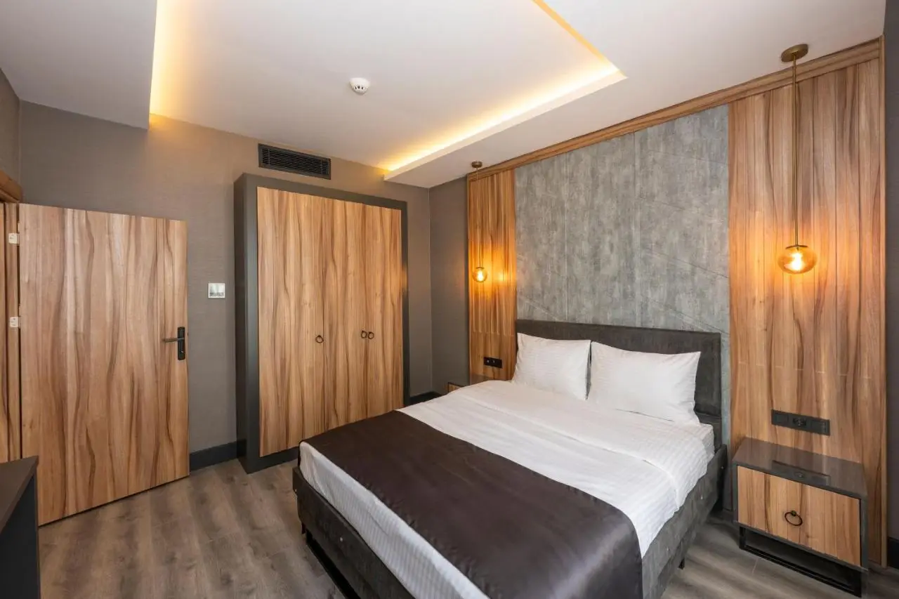 The Nirvanas Hotel