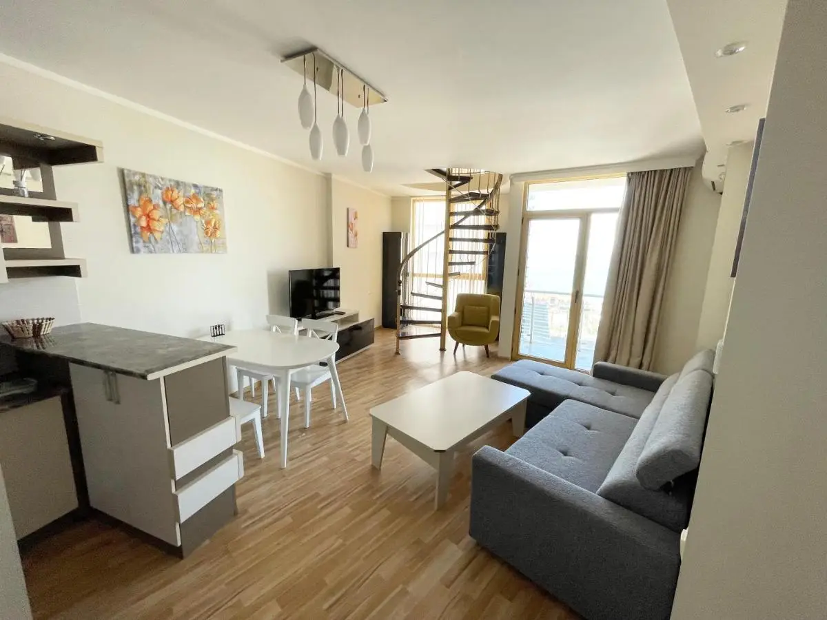 Sea view apartment