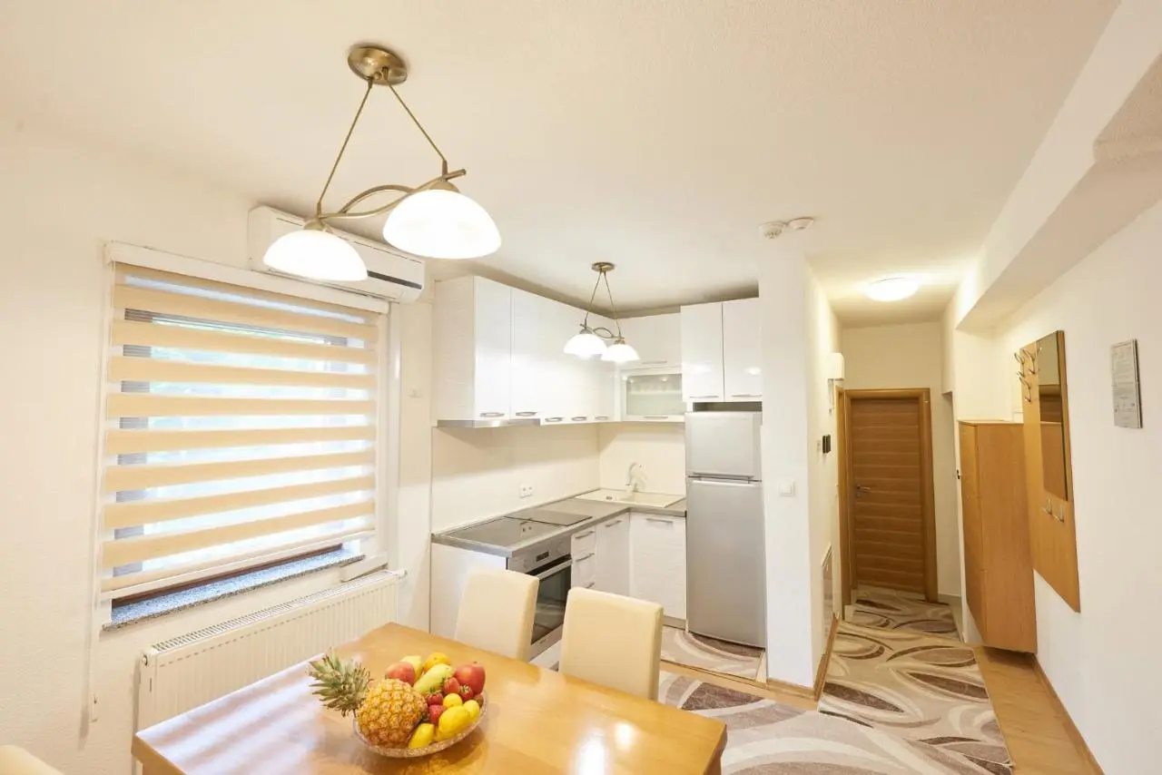 Grand Apartments