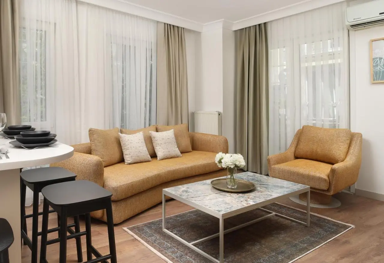 Marmada Suites