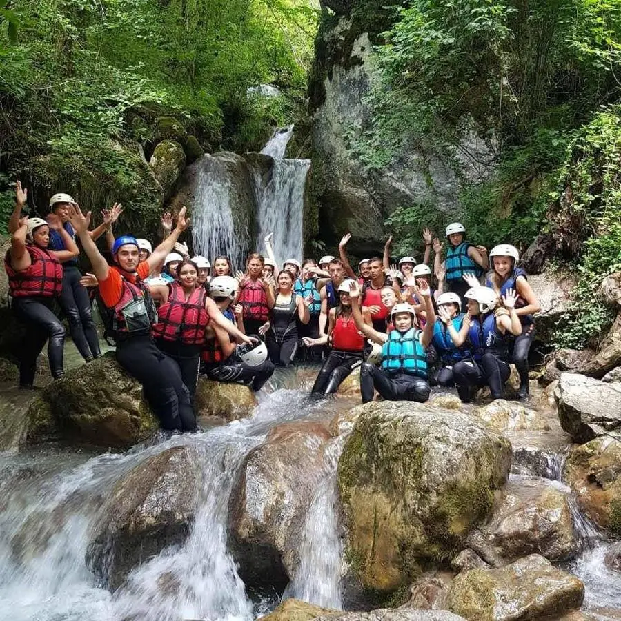 Rafting Tara Camp Highlander