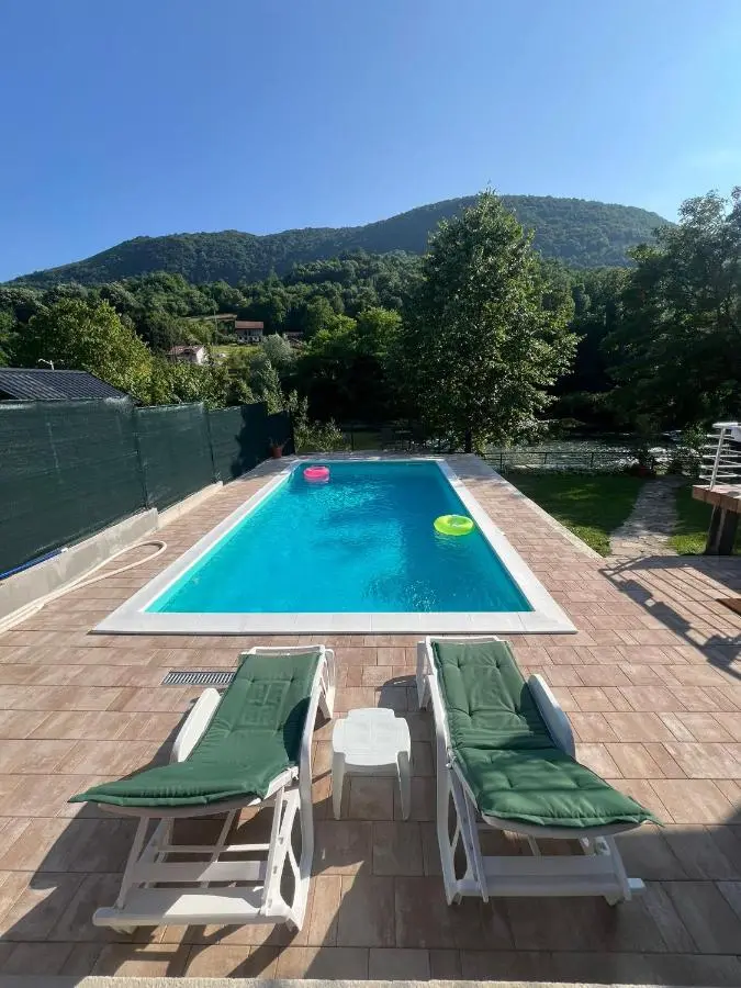 Holiday Homer Vila na Obali Vrbasa