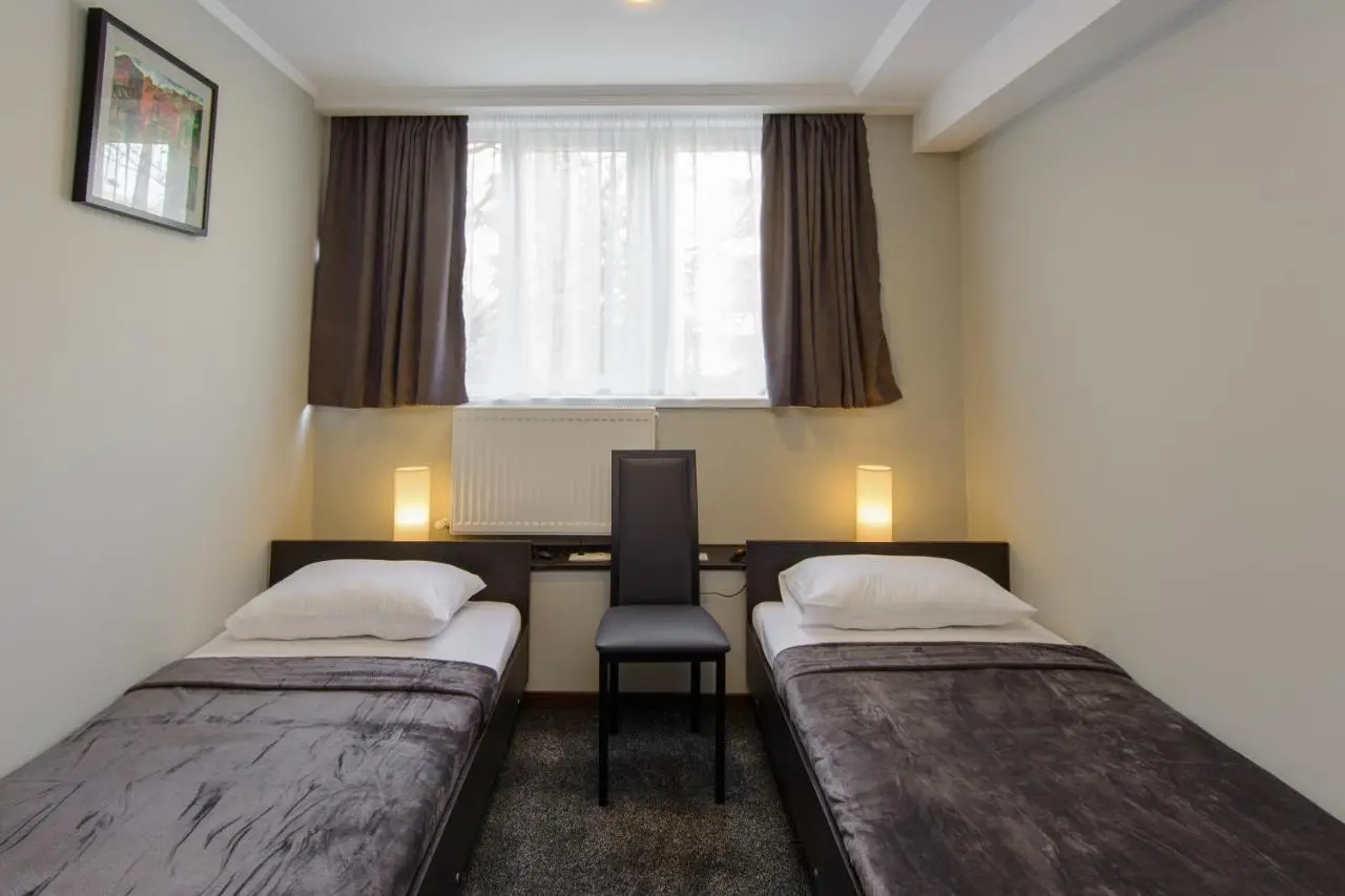 Hotel Reverence