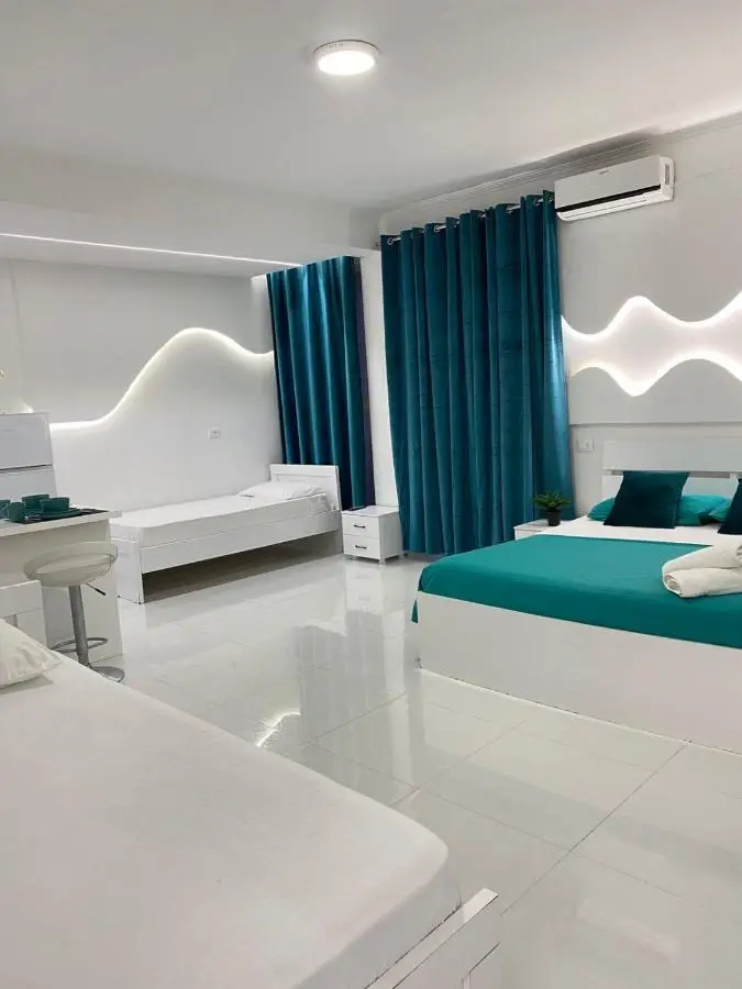 Rai Rooms