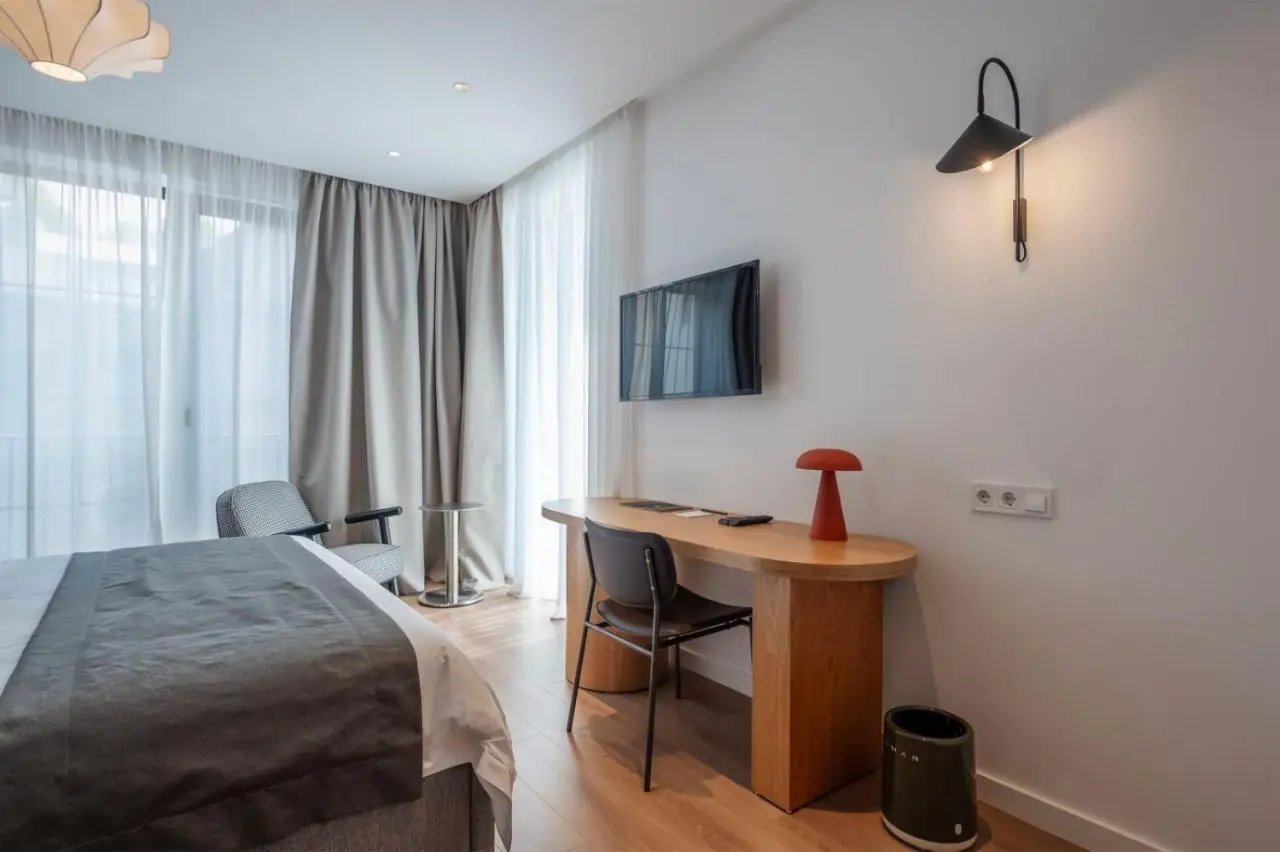 Artifact Apart Hotel