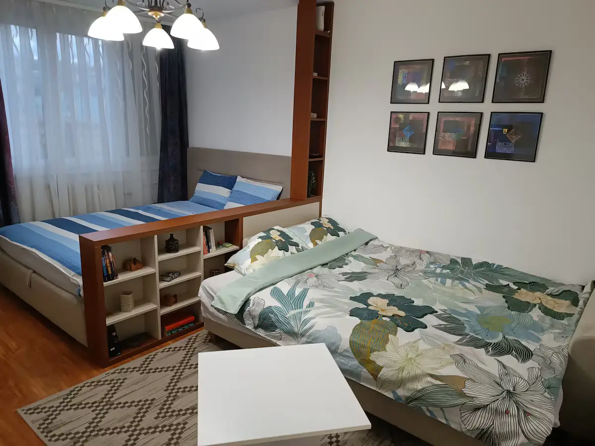 modern, one bedroom, free parking, airconditioning